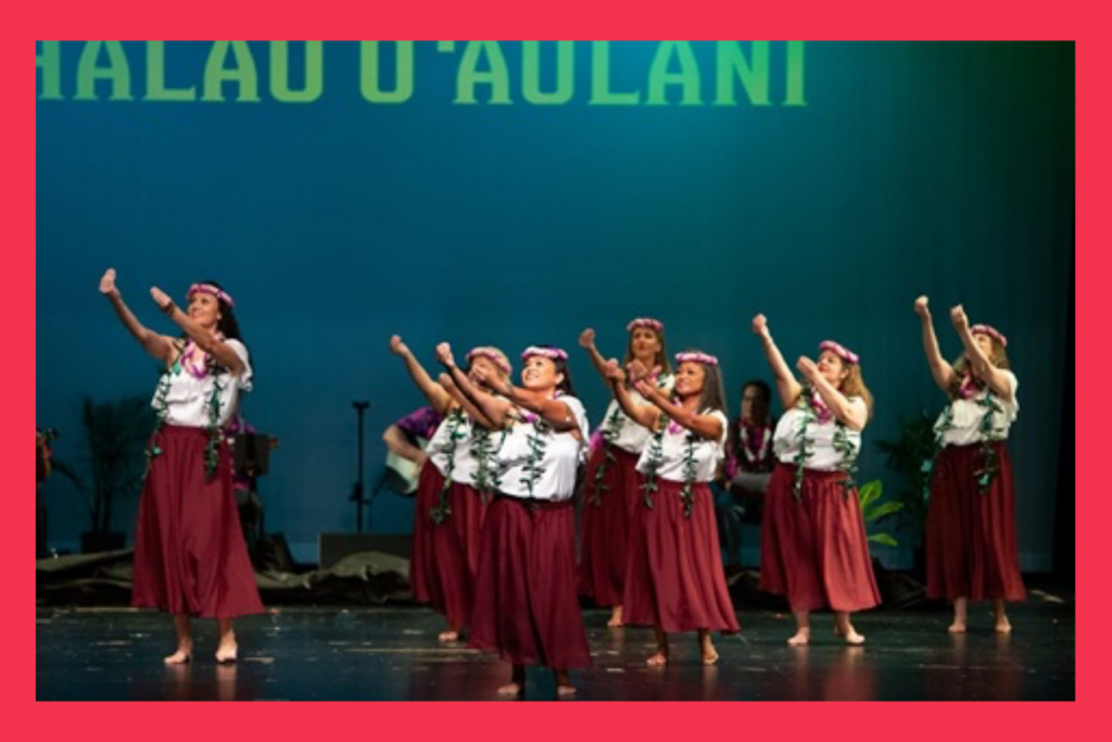 H?lau O ?Aulani performs on stage